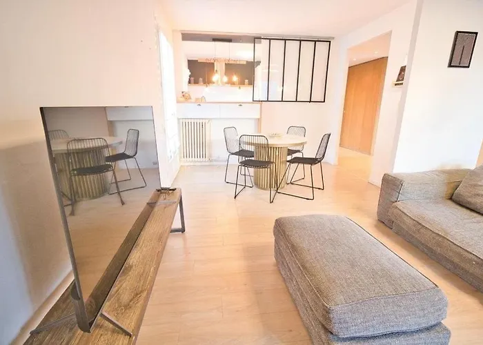 *grand T3*lumineux*vue*parking*